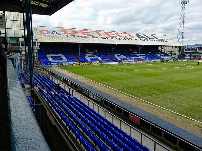 Oldham Athletic AFC - Boundary Park