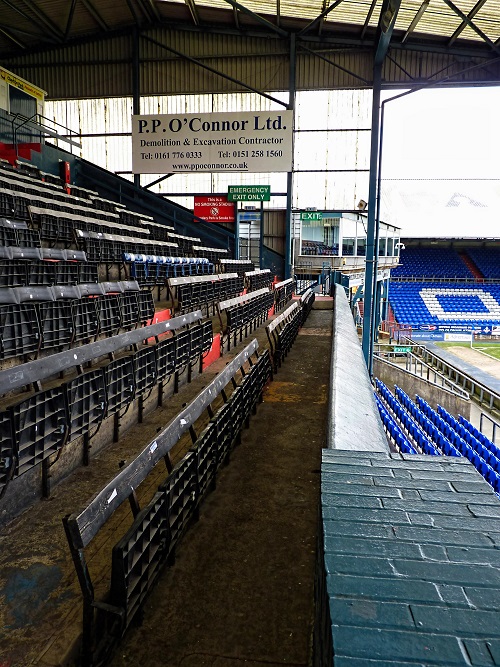 Oldham Athletic AFC - Boundary Park