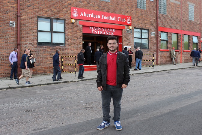 Me outside Pittodrie