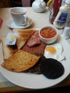 625485_10201224509429528_1334786357_n