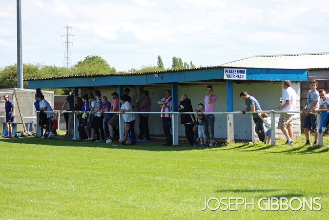 Daisy Hill FC - New Sirs