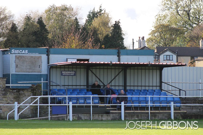 Ashton Athletic FC - Brocstedes Park