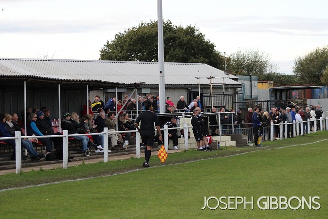 Ashton Athletic FC - Brocstedes Park