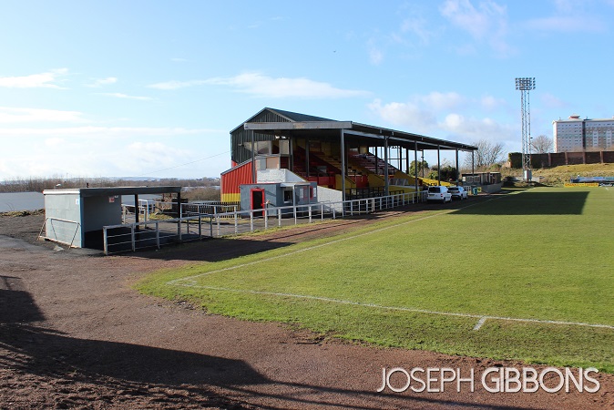 Albion Rovers FC - Cliftonhill