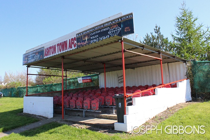 Ashton Town FC - Edge Green Street