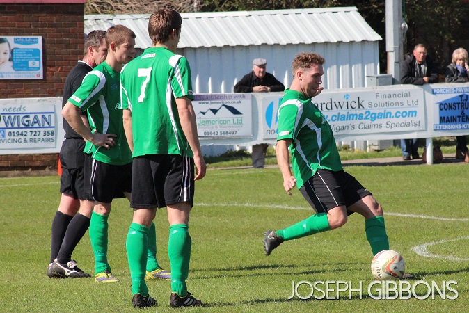 Wes Bancroft free kick