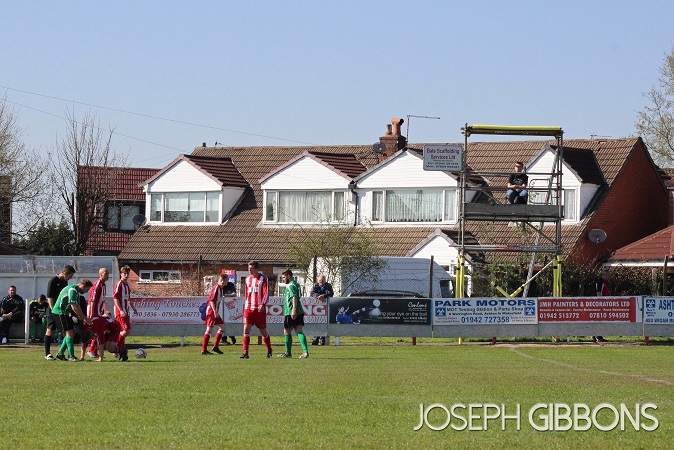 Ashton Town FC - Edge Green Street