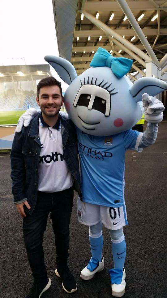 Me and my new friend. Who can blame her for blushing?